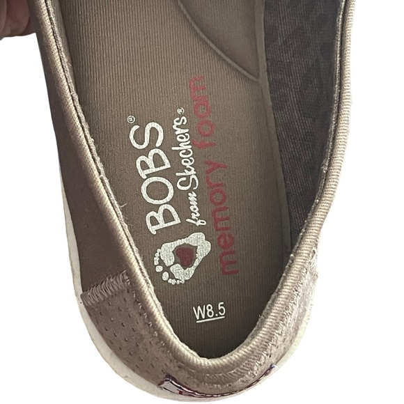 Skechers BOBS Shoes Womens 8.5 Slip On Flats Brown Tan Memory Foam Canvas - Picture 9 of 11